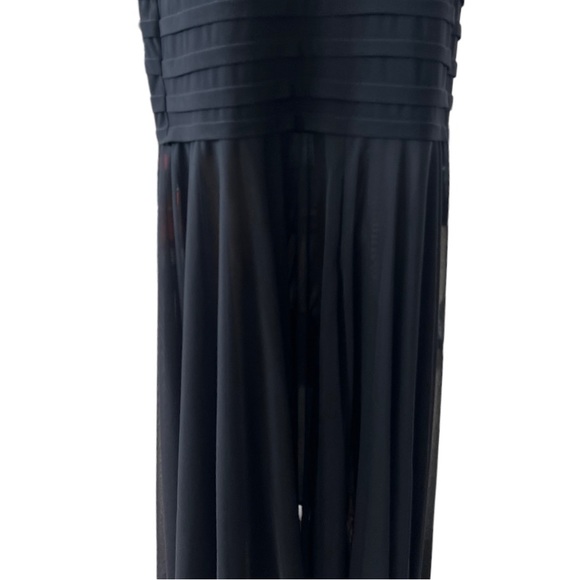 R & M Richards Petite Lace Chiffon Gown - Picture 5 of 8